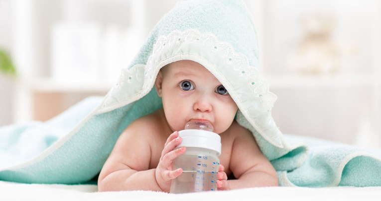 Znate li zašto bebama do šest mjeseci nikada ne biste trebali davati vodu?